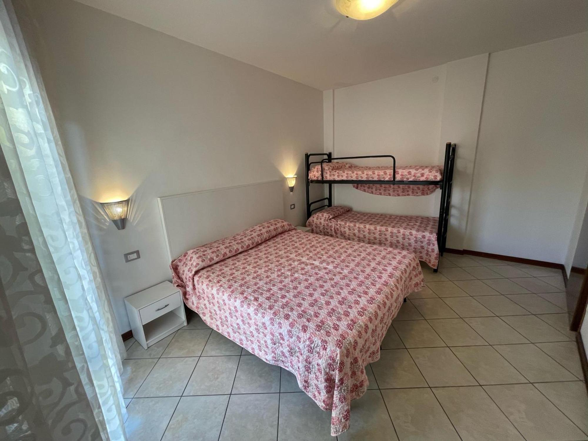 Residence Mediterraneo - Agenzia Cocal 卡奥莱 外观 照片